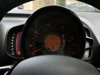 Toyota AYGO 1.0 VVT-i x-clusiv Euro 5 5dr Euro 5