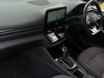 Hyundai IONIQ 1.6 h-GDi Premium DCT Euro 6 (s/s) 5dr
