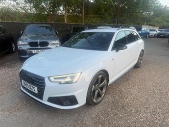 Audi A4 Avant 2.0 TFSI 35 Black Edition S Tronic Euro 6 (s/s) 5dr