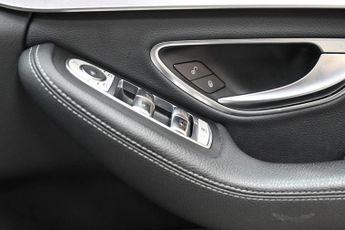 MERCEDES-BENZ C-CLASS 2.0 C220d AMG Line Estate 5dr Diesel G-Tronic+ Euro 6 (s/s) (194