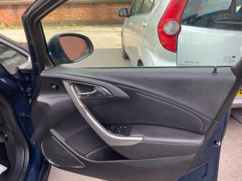 Vauxhall Astra 1.6 16v Elite Auto Euro 5 5dr