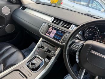 Land Rover Range Rover Evoque 2.2 SD4 Pure Auto 4WD Euro 5 5dr