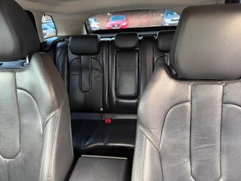 Land Rover Range Rover Evoque 2.2 SD4 Pure Auto 4WD Euro 5 5dr