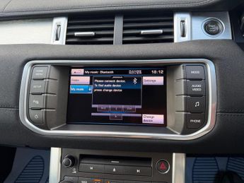 Land Rover Range Rover Evoque 2.2 SD4 Pure Auto 4WD Euro 5 5dr