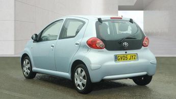Toyota AYGO 1.0 VVT-i + MultiMode Euro 4 5dr