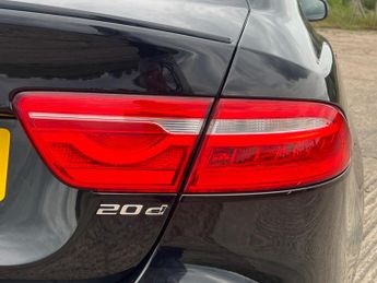 Jaguar XE 2.0d R-Sport Auto Euro 6 (s/s) 4dr