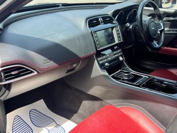 Jaguar XE 2.0d R-Sport Auto Euro 6 (s/s) 4dr