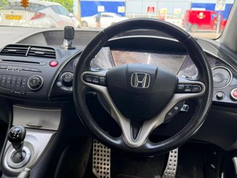 Honda Civic 1.8 i-VTEC EX i-Shift 5dr