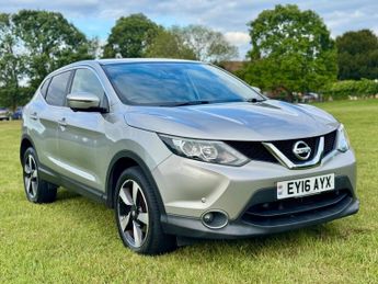 Nissan Qashqai 1.2 DIG-T N-Connecta XTRON 2WD Euro 6 (s/s) 5dr