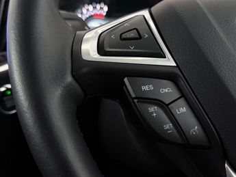 Ford Galaxy 2.5h Duratec Titanium CVT Euro 6 (s/s) 5dr
