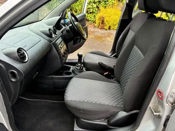 Ford Fiesta 1.4 Zetec 5dr