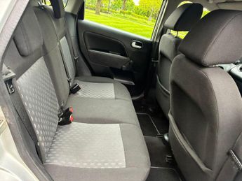 Ford Fiesta 1.4 Zetec 5dr