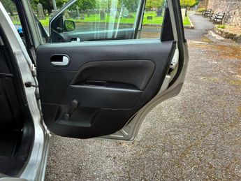 Ford Fiesta 1.4 Zetec 5dr