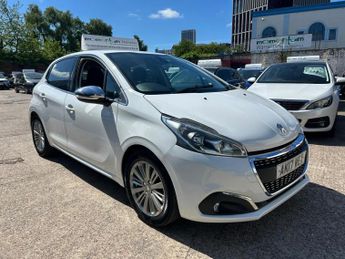 Peugeot 208 1.2 PureTech Allure Euro 6 5dr