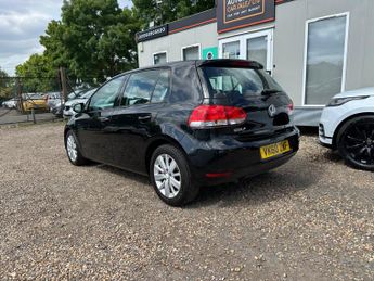 Volkswagen Golf 1.6 TDI BlueMotion Tech SE DSG Euro 5 (s/s) 5dr