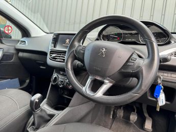 Peugeot 208 1.2 PureTech Active Euro 6 (s/s) 5dr