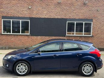 Ford Focus 1.0T EcoBoost Titanium Euro 5 (s/s) 5dr