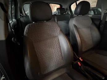 Vauxhall Corsa 1.4 16V SE Euro 5 5dr
