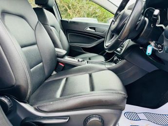 Mercedes-Benz A Class 1.6 A180 Sport 7G-DCT Euro 6 (s/s) 5dr
