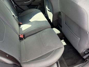 Ford Focus 1.0T EcoBoost Zetec Auto Euro 6 (s/s) 5dr