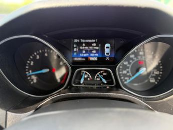 Ford Focus 1.0T EcoBoost Zetec Auto Euro 6 (s/s) 5dr
