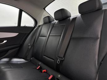 Mercedes-Benz C Class 2.0 C220d SE G-Tronic+ Euro 6 (s/s) 4dr