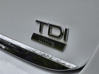 Audi A6 Avant 2.0 TDI ultra SE Executive Estate 5dr Diesel S Tronic Euro 6 (s/
