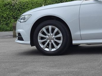 Audi A6 Avant 2.0 TDI ultra SE Executive Estate 5dr Diesel S Tronic Euro 6 (s/