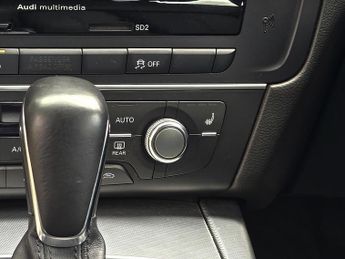 Audi A6 Avant 2.0 TDI ultra SE Executive Estate 5dr Diesel S Tronic Euro 6 (s/
