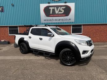 Nissan Navara 2.3 dCi Tekna 4WD Euro 6 (s/s) 4dr