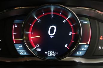 Volvo XC60 2.4 D5 R-Design Lux Nav Geartronic AWD Euro 5 5dr