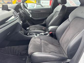 Audi Q3 1.4 TFSI CoD Black Edition S Tronic Euro 6 (s/s) 5dr