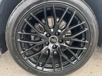 Audi Q3 1.4 TFSI CoD Black Edition S Tronic Euro 6 (s/s) 5dr