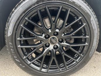 Audi Q3 1.4 TFSI CoD Black Edition S Tronic Euro 6 (s/s) 5dr