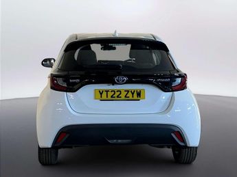 Toyota Yaris 1.5 VVT-h Icon Hatchback 5dr Petrol Hybrid E-CVT Euro 6 (s/s) (1