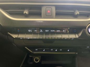 Lexus UX 2.0 250h F Sport SUV 5dr Petrol Hybrid E-CVT Euro 6 (s/s) (184 p