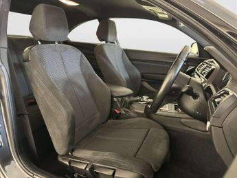 BMW 2 Series 2.0 218i M Sport Coupe 2dr Petrol Auto Euro 6 (s/s) (136 ps)