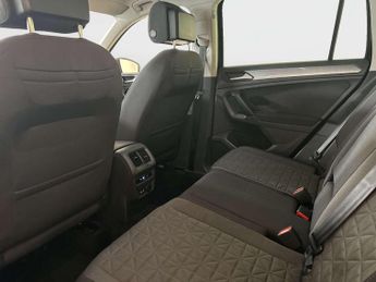 Volkswagen Tiguan 2.0 TDI Life SUV 5dr Diesel Manual Euro 6 (s/s) (150 ps)