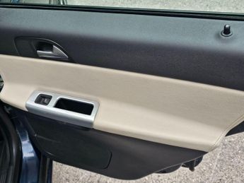 Volvo S40 2.0 D3 SE Lux Geartronic Euro 5 4dr