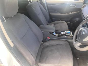 Nissan Leaf 24kWh Acenta Auto 5dr