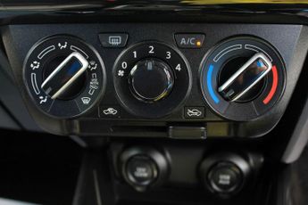 Suzuki Swift 1.2 Dualjet MHEV SZ-L Euro 6 (s/s) 5dr