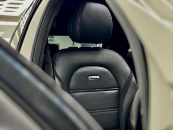 Mercedes-Benz GLC 4.0 GLC63 V8 BiTurbo AMG (Premium) SpdS MCT 4MATIC+ Euro 6 (s/s)
