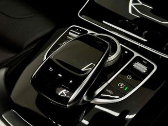 Mercedes-Benz GLC 4.0 GLC63 V8 BiTurbo AMG (Premium) SpdS MCT 4MATIC+ Euro 6 (s/s)