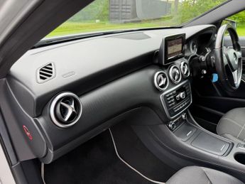 Mercedes-Benz A Class 2.1 A200 CDI Sport 7G-DCT Euro 6 (s/s) 5dr