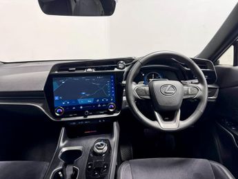 Lexus RZ 450e 71.4kWh Takumi SUV 5dr Electric Auto DIRECT4 (313 ps)