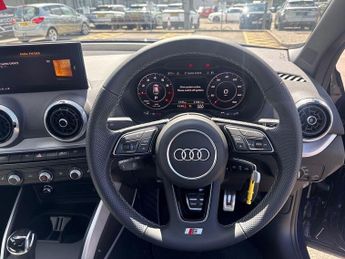 Audi Q2 1.5 TFSI CoD 35 S line SUV 5dr Petrol S Tronic Euro 6 (s/s) (150