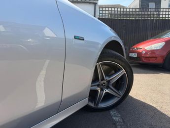Mercedes-Benz E Class 2.0 E300de 13.5kWh AMG Line (Premium) G-Tronic+ Euro 6 (s/s) 5dr