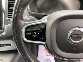 Volvo XC90 2.0h T8 Twin Engine 9.2kWh Momentum Auto 4WD Euro 6 (s/s) 5dr