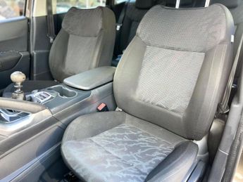 Peugeot 3008 2.0 HDi Sport Euro 5 5dr