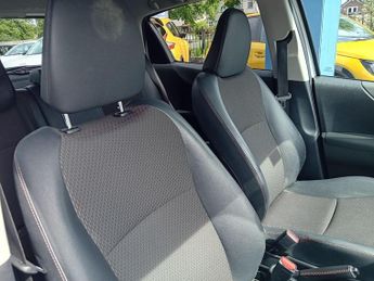 Toyota Yaris 1.33 Dual VVT-i SR Multidrive S Euro 5 5dr